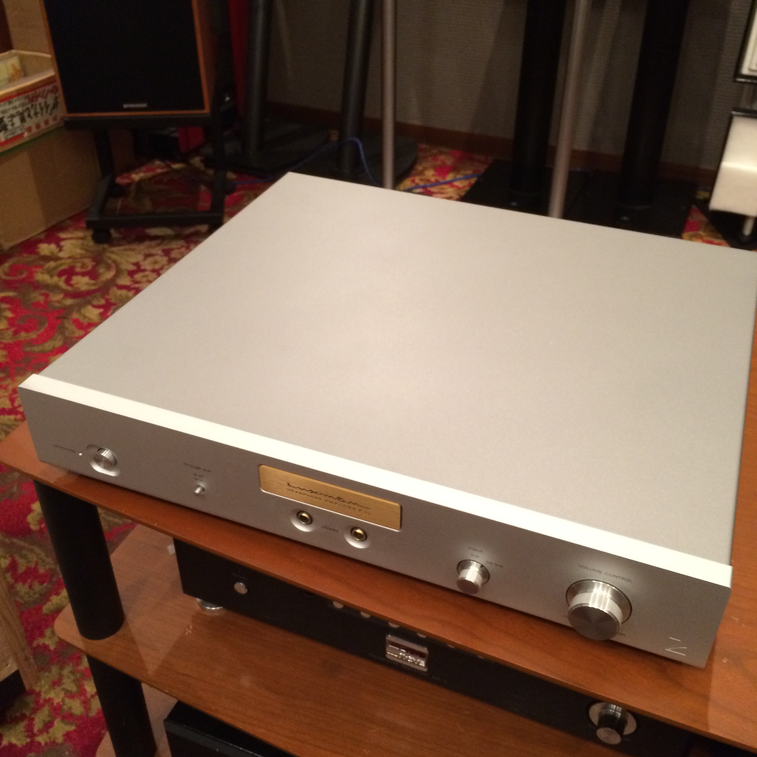 中古品】LUXMAN ヘッドホンアンプ P-1u | オーディオ専門店 でんき堂 ...