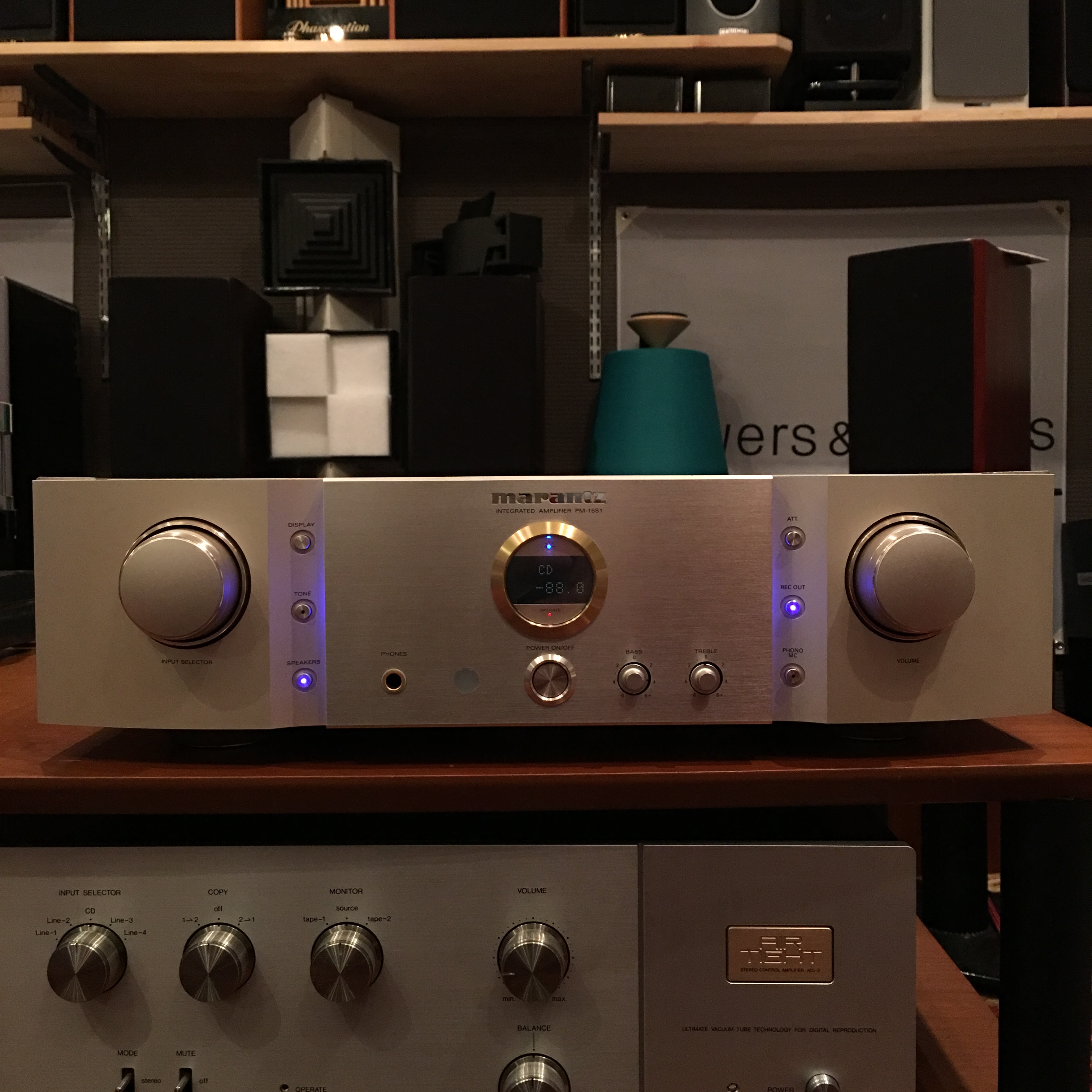 marantz プリメインアンプ PM-15S1 中古品が入荷致しました