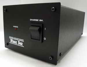 音や OTOYA 「Magic Box」 光城精工製造 電源コンディショナー | www